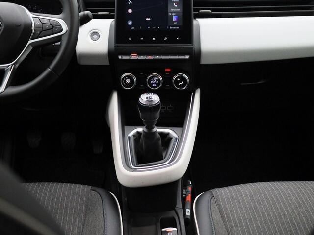 Renault CLIO 1.0 TCe 90Pk Techno | Navigatie | Climate Control | Cruise Control | Parkeersensoren incl. Camera | Apple Carplay/Android Auto | Lichtmetalen Velgen |