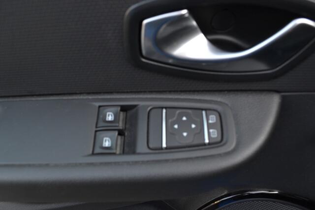 Renault CLIO 0.9 TCe Zen Airco Cruise Pdc Nav Apple carplay
