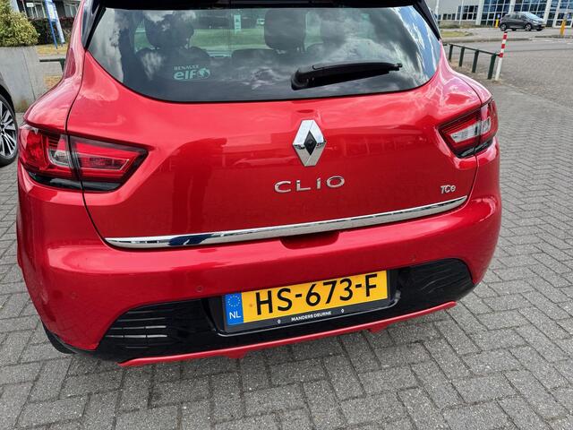 Renault CLIO TCe 90 Dynamique PARK ASSIST - CAMERA/ R-LINK NAVIGATIE-DAB/ ARMSTEUN/ 17"LM VELGEN/ HAAIENVIN/ ETC... DEALER ONDERHOUDEN!! RIJKLAAR!