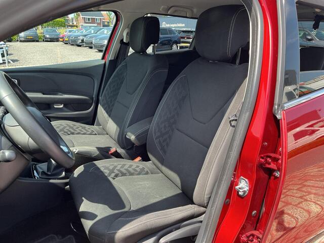 Renault CLIO Estate 0.9 TCe Limited | Navi | Pdc | Trekhaak | Airco | Cruise |