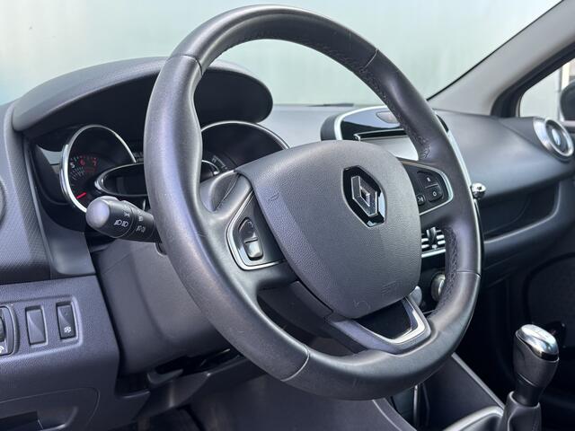Renault CLIO BWJ 2018 0.9 TCe 90 PK Limited AIRCO / NAVI / CRUISE / BLUETOOTH / LMV / MULTIFUNCT. STUUR / PRIV. GLAS / ISOFIX