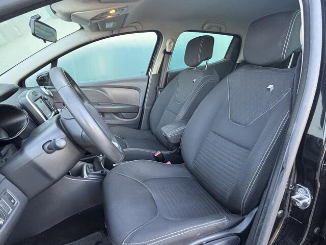 Renault CLIO BWJ 2018 0.9 TCe 90 PK Limited AIRCO / NAVI / CRUISE / BLUETOOTH / LMV / MULTIFUNCT. STUUR / PRIV. GLAS / ISOFIX