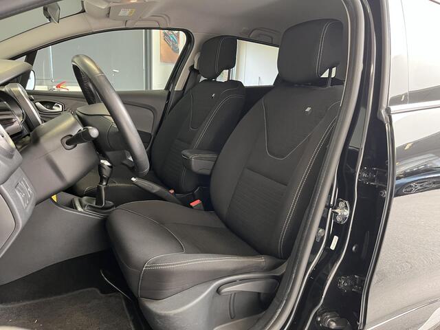 Renault CLIO Estate 0.9 TCe Limited | 2e-EIG. | NAVI | PDC |