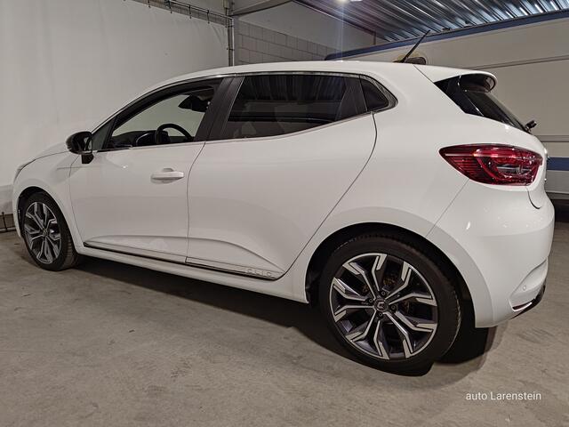 Renault CLIO TCe Intens 101pk 5 Drs LED / Navi / A.Cam./ RS velgen / Climate C.