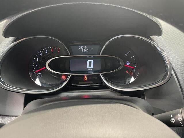 Renault CLIO Estate 0.9 TCe Limited Apple/Android Carplay | trekhaak | Full map nav
