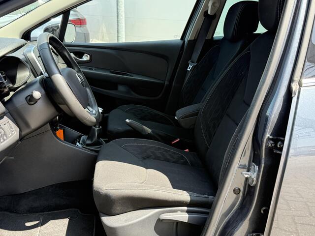 Renault CLIO 0.9 TCe Limited | Parkeerhulp | Navigatie | Dealer Onderhouden