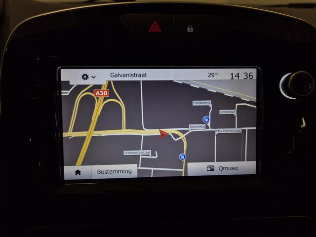 Renault CLIO TCe 90 Limited | Navigatie | Cruise Control | Parkeersensoren |