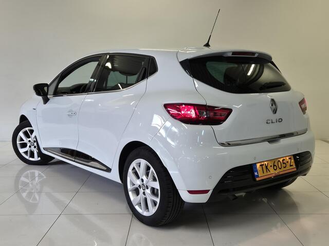 Renault CLIO TCe 90 Limited | Navigatie | Cruise Control | Parkeersensoren |