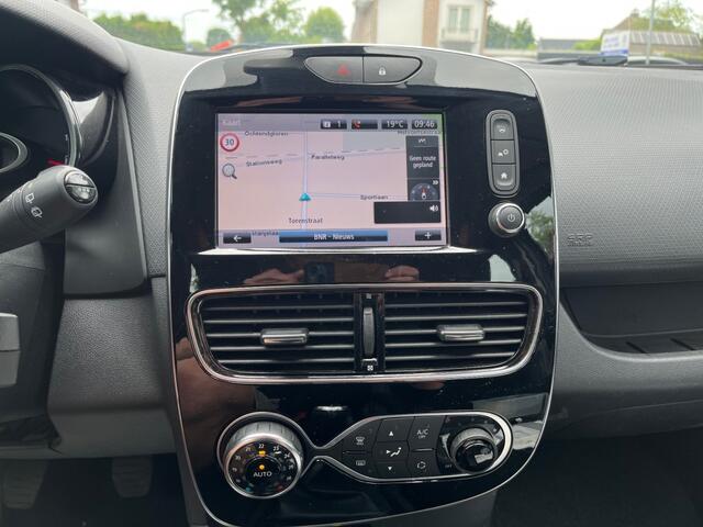 Renault CLIO ESTATE 0.9 TCE INTENS / NAVI / CAMERA / TREKHAAK / DAB / LED