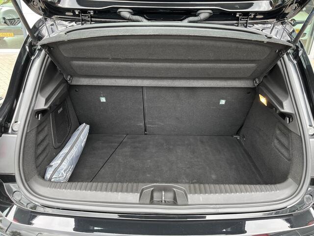 Renault CLIO 1.0 TCe Intens