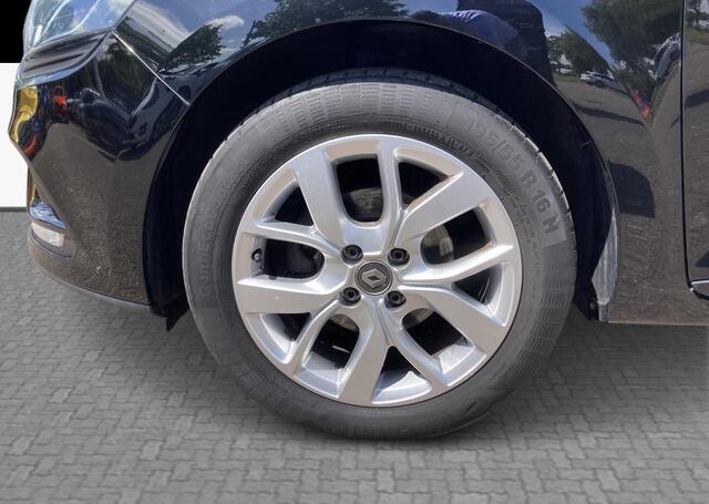 Renault CLIO Estate 0.9 TCe Limited