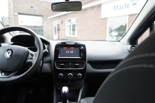 Renault CLIO Estate 0.9 TCe Zen NAVI CRUISE PDC