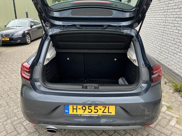 Renault CLIO 1.0 TCe Zen | RS Line Pakket | navigatie | airco | incl. Bovag rijklaarpakket met 12 maanden garantie |