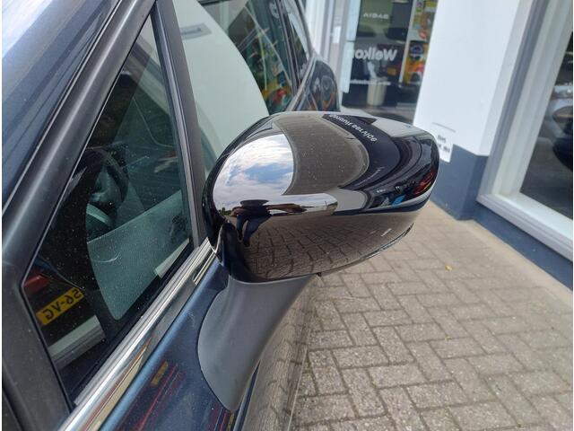 Renault CLIO Estate 90 TCe Limited