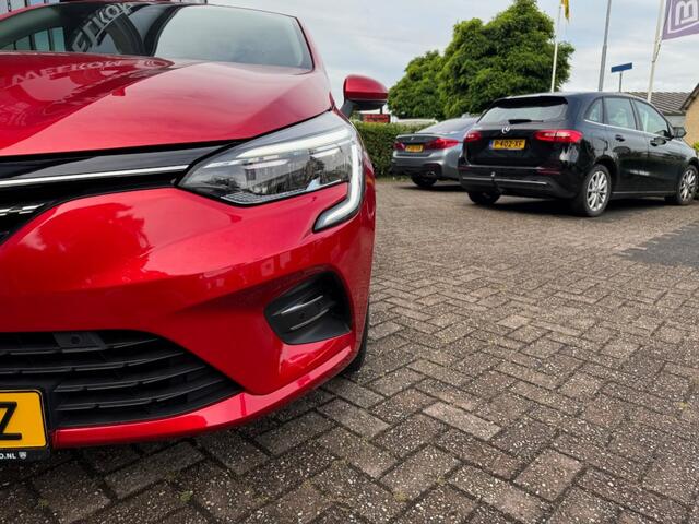 Renault CLIO 1.0 TCe 100PK Navi, camera, Cruisecntrl, PDC, LM-velgen, Leder