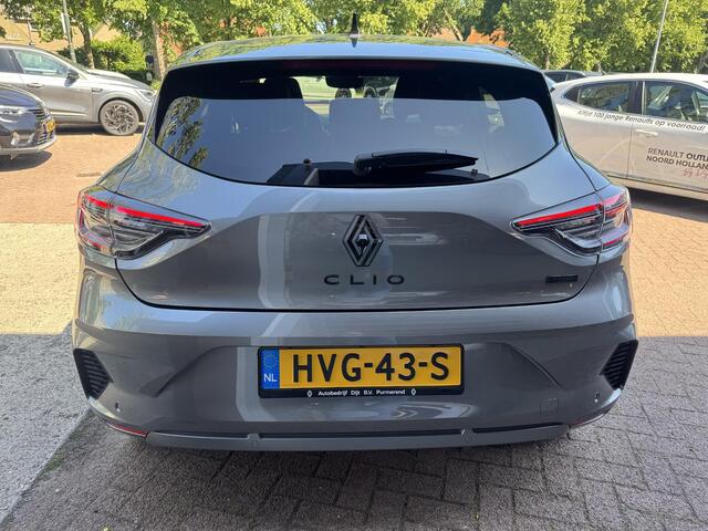 Renault CLIO 1.6 E-Tech Full Hybrid 145 esprit Alpine