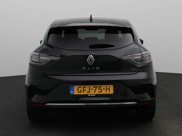 Renault CLIO 1.6 E-Tech Full Hybrid 145 techno