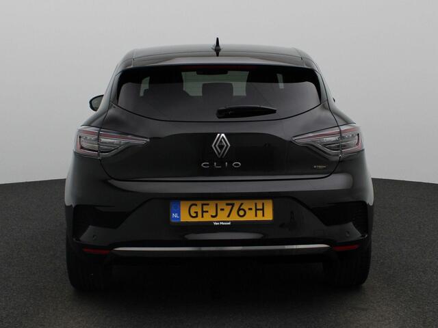 Renault CLIO 1.6 E-Tech Full Hybrid 145 techno