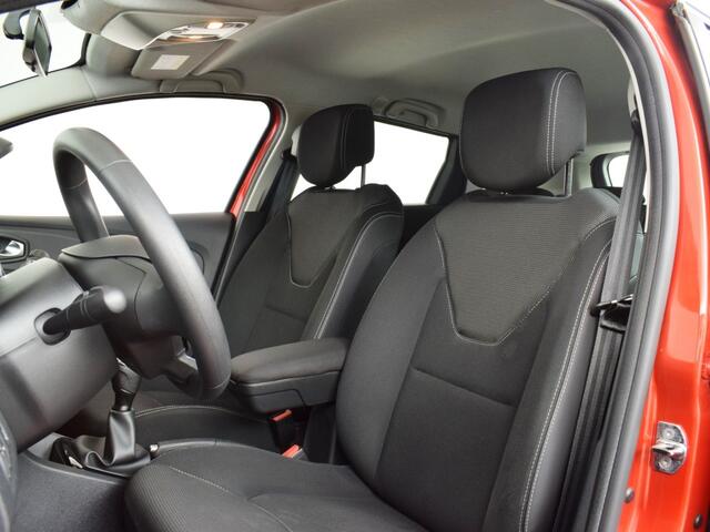 Renault CLIO 0.9 TCe Zen | Trekhaak o Navigatie o Parkeerhulp o Cruise