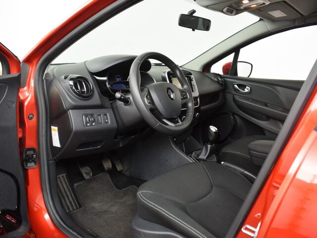 Renault CLIO 0.9 TCe Zen | Trekhaak o Navigatie o Parkeerhulp o Cruise