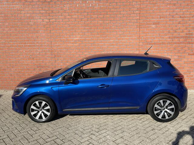 Renault CLIO 1.0 TCe 91 pk Equilibre Navigatie Apple Carplay/Android Auto Parkeersensoren achter Cruise Control Ledverlichting Airco