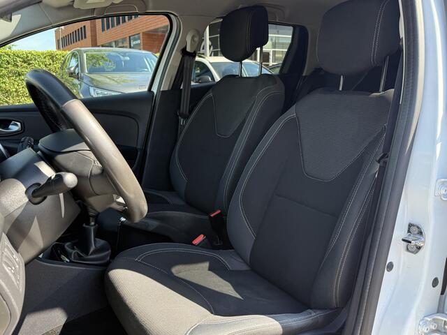 Renault CLIO Estate 0.9 TCe Zen Nieuw Binnen!