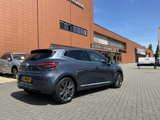 Renault CLIO 1.3 TCe Initiale Paris | Leder | Stuur- + Stoelverwarming | Navigatie | Apple Carplay/Android Auto | 360° Camera | Rijklaarprijs!