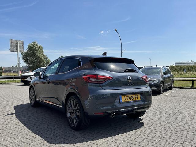 Renault CLIO 1.3 TCe Initiale Paris | Leder | Stuur- + Stoelverwarming | Navigatie | Apple Carplay/Android Auto | 360° Camera | Rijklaarprijs!