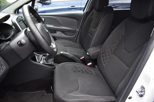 Renault CLIO Estate TCe 90 Limited | TREKHAAK | NAVI | CRUISE CONTROL | AIRCO | PDC | LMV