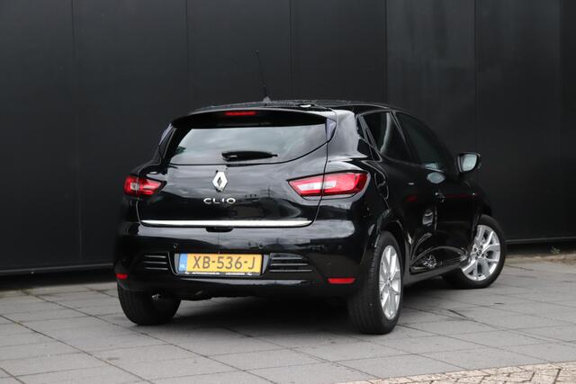 Renault CLIO 0.9 TCe Limited | PDC | LMV | CRUISE | BASS REFLEX | AIRCO | NAVI |