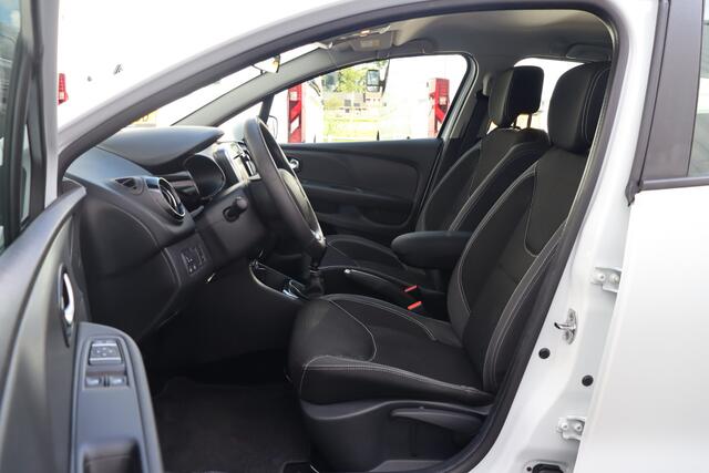 Renault CLIO Estate 1.5 dCi Ecoleader Zen | Airco | Navigatie | Cruise Control | Trekhaak