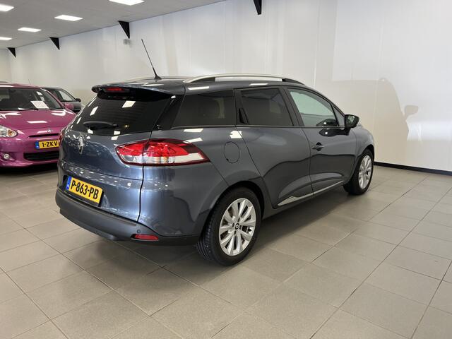 Renault CLIO Estate 0.9 TCe 90PK / Limited / Navi / Stoelverw. / Pdc /