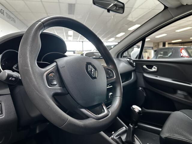 Renault CLIO Estate 0.9 TCe Zen/ Trekhaak/ LED Dagrijverl./ DAB+/ Apple+Android/ Airco/ Navi/ Cruise/ Bluetooth/ Multi.LEDER.Stuur/ Elek.Pakket/ Isofix/ C.V.Afstand.