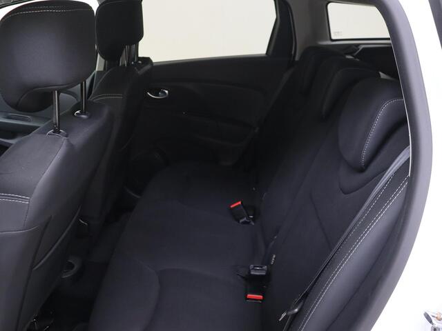 Renault CLIO Estate 0.9 TCe Limited
