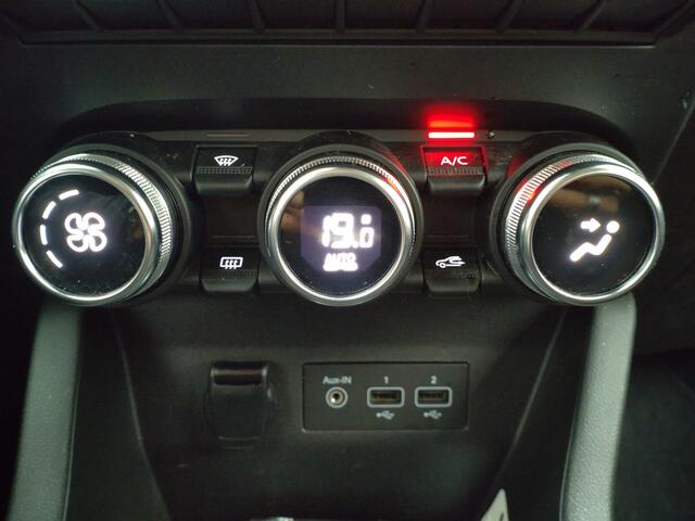 Renault CLIO 1.0 TCe Zen | Cima | Navi | PDC |