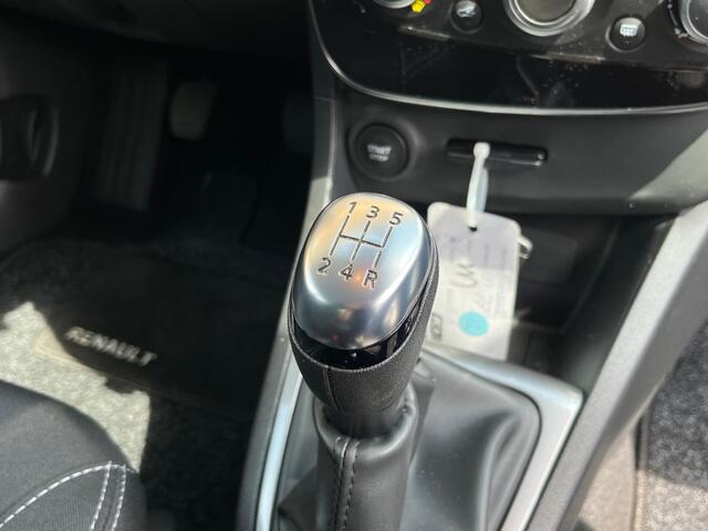 Renault CLIO TCe 90 LIMITED NAVI/CRUISE/PDC/LMV/NL-AUTO/75.000 km!