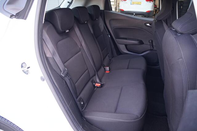 Renault CLIO 1.0 TCe Life *INCL BTW* + LED / LANE-ASSIST / BLUETOOTH
