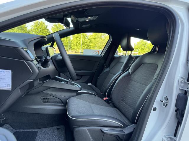 Renault CLIO 1.0 TCe Intens | Navigatie | Apple Carplay/Android Auto | LED Koplampen | Cruise & Climate Control | Park. Sensor | Rijklaarprijs!