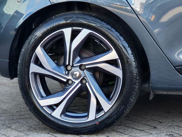 Renault CLIO 0.9 TCE LIMITED