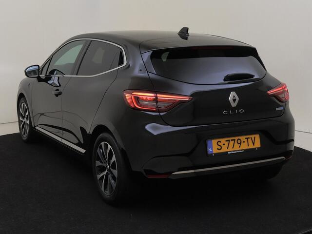 Renault CLIO 1.6 E-Tech Hybrid 145 Techno | AUTOIMAAT | Navigatie | Achteruitrijcamera |Cruise & Climate Control | Privacy Glass |