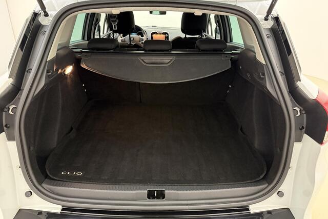 Renault CLIO Estate 0.9 TCe Limited 90pk | Navigatie | Trekhaak | Climate Control | Lichtmetalen Velgen | Cruise Control | Keyless Entry & Start