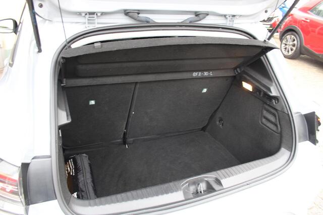 Renault CLIO 1.0 TCe 90 GPF evolution Navigatiesysteem | Achterruitrij Camera | Parkeer sensoren