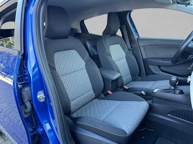 Renault CLIO 1.0 TCe 100PK / CAMERA / STOEL&STUURVERW. / NAVI / ECC