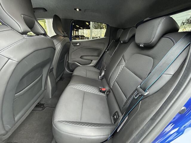 Renault CLIO 1.6 E-Tech Full Hybrid 145 esprit Alpine | BOSE | 360° Camera | Apple Carlay | Navigatie