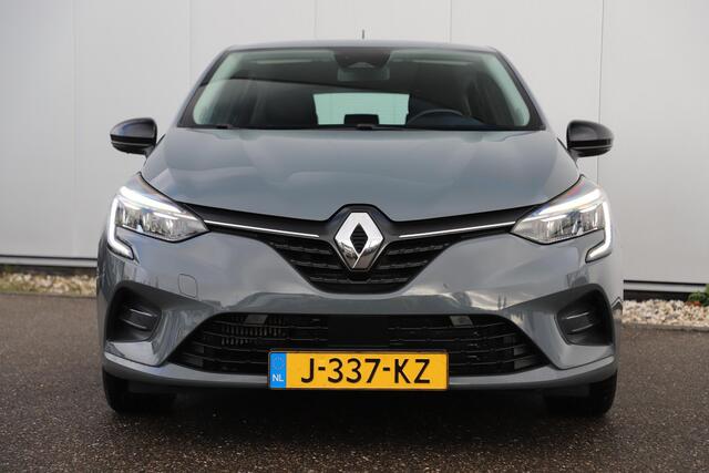 Renault CLIO 1.0 TCe Intens Trekhaak Half Leder Keyless 16 inch LMV LED Navigatie Achteruitrijcamera Carplay Android Rijstrooksensor Climate Cruise Control Parkeersensor