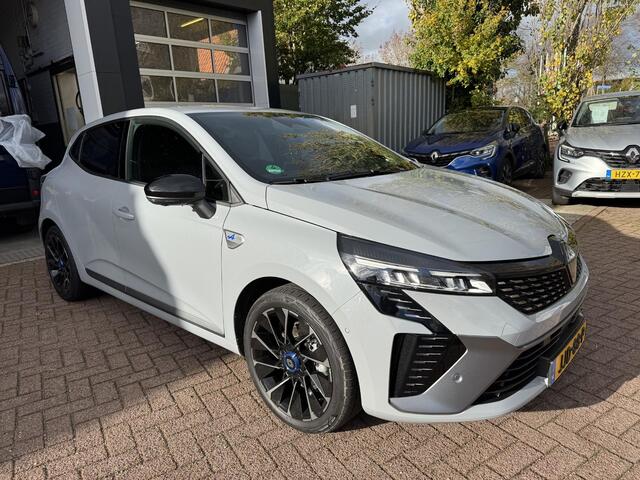 Renault CLIO 1.6 E-Tech 145 esprit Alpine+Winter+360+Bose!!