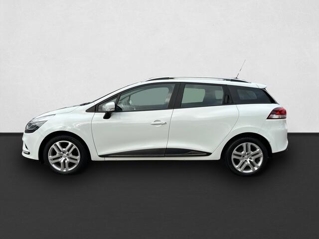 Renault CLIO Estate 0.9 TCe Zen SENSOREN ACHTER / CRUISE / STOELVERWARMING