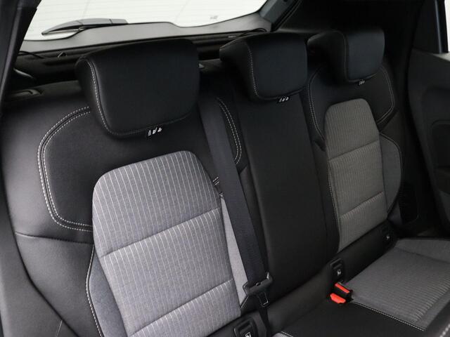 Renault CLIO 1.6 E-Tech Full Hybrid 145 techno | Adaptieve Cruise control | Groot Scherm | Apple Carplay en Android Auto | Achteruitrijcamera |