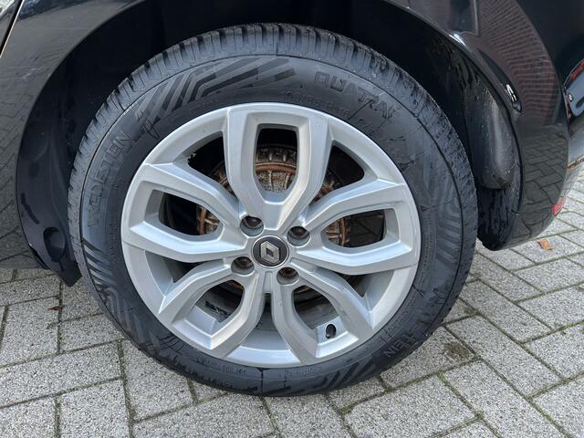 Renault CLIO 1.2 TCe Intens/Automaat/ All season banden