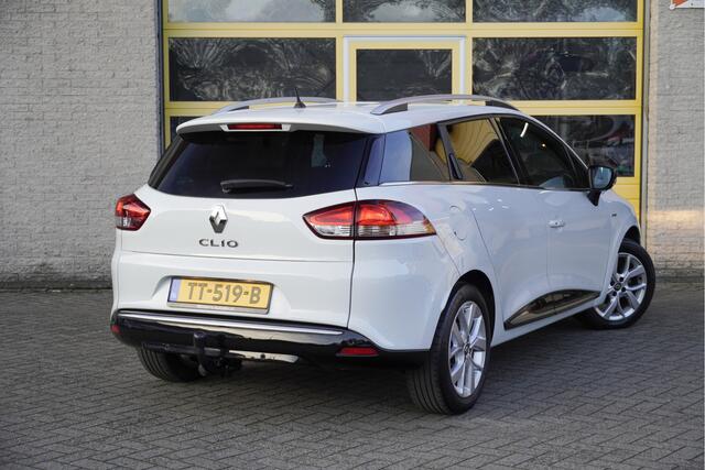 Renault CLIO Estate 0.9 TCe Limited BJ2018 Lmv 16" | Pdc | Navi | Trekhaak | Airco | Cruise control | Extra getint glas